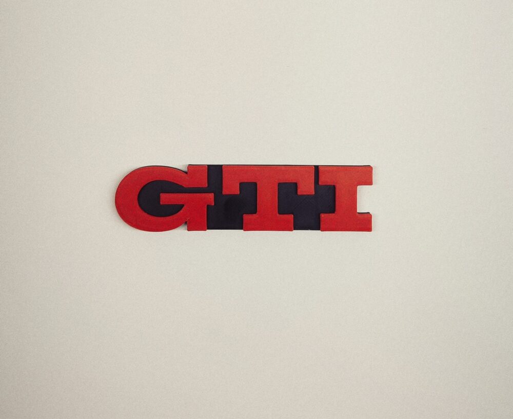 3D Printanje / Isprintani VW Golf GTI znak