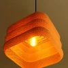 Lampa Koja Unosi Spoj Elegancije i Udobnosti