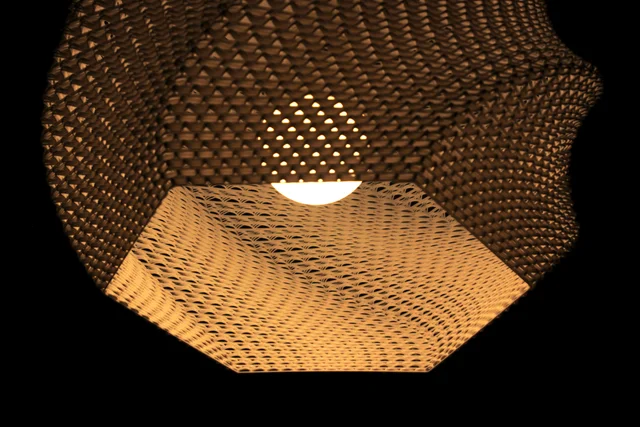 Lampa Koja Unosi Toplinu u Svaki Prostor