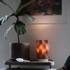 Valovita Stolna Lampa - Jedinstven Dizajn i Udobnost