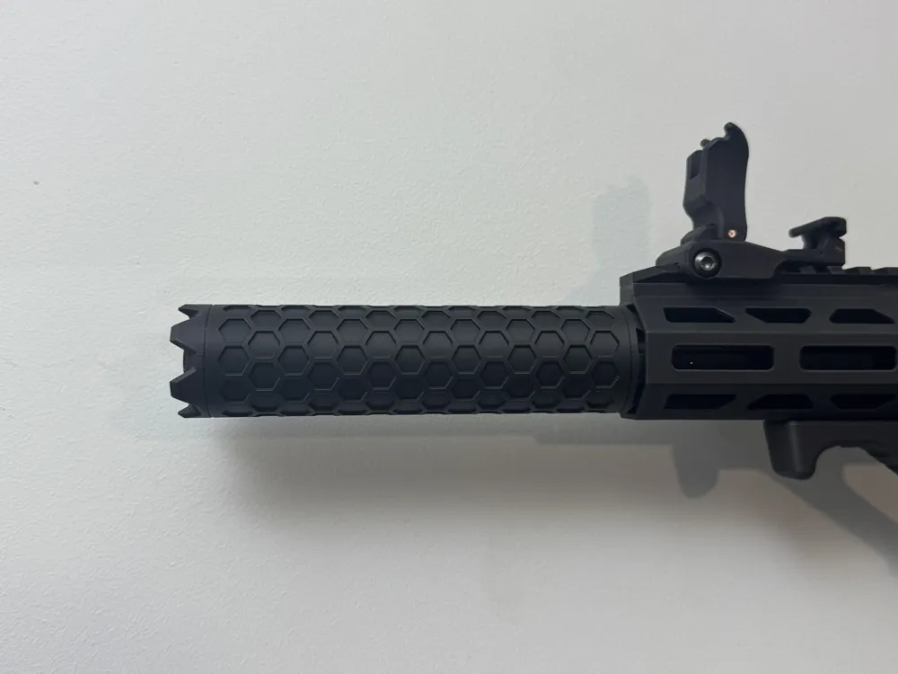 Prigušivač za Airsoft / Montaža Na Cijev ili Preko Cijevi